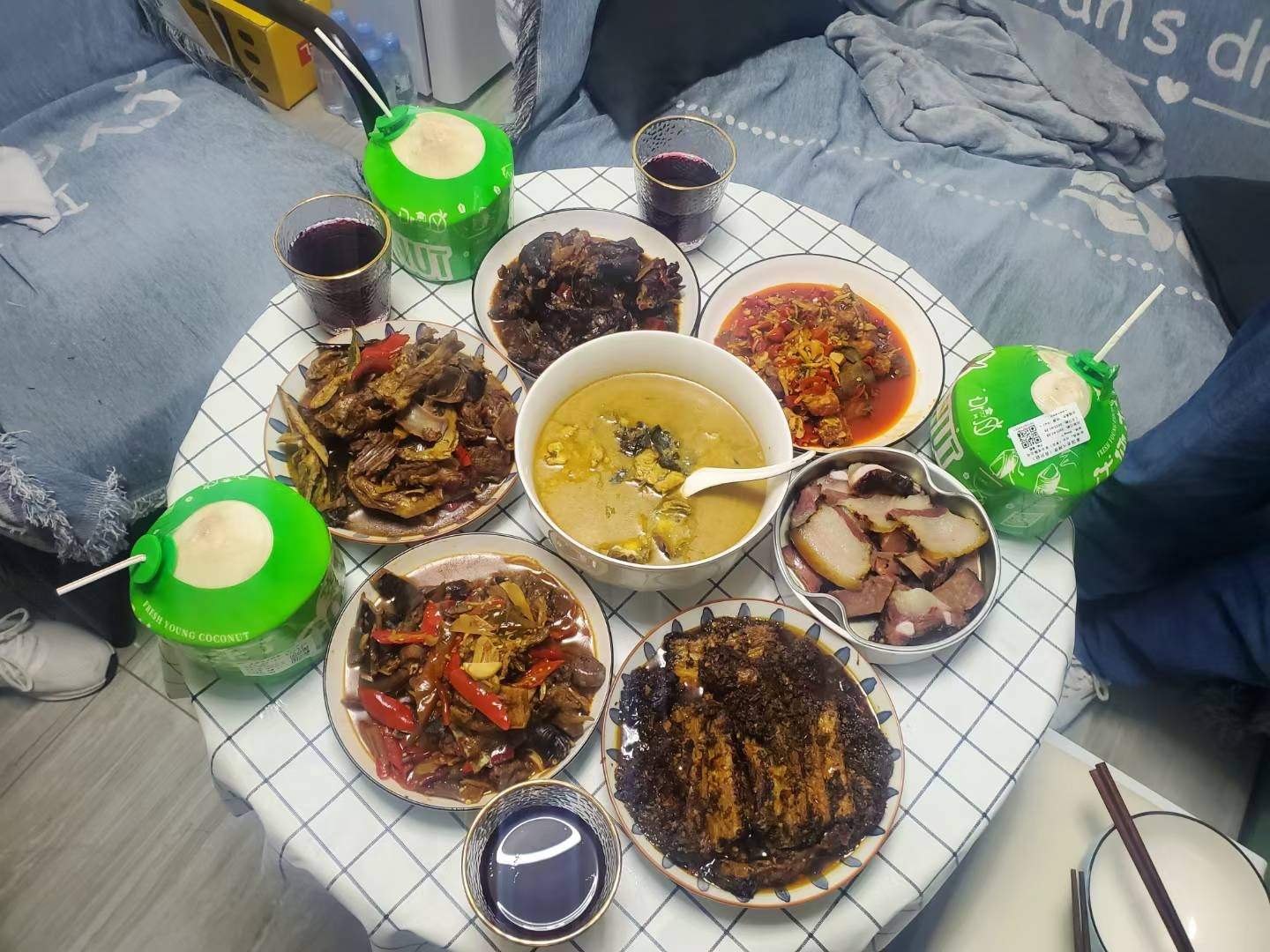 没能回家，也要好好过大年